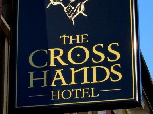 ניופורט Cross Hands Hotel מראה חיצוני תמונה